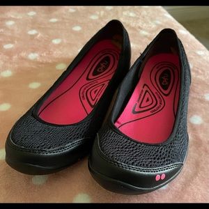 Ryka black and pink shoes